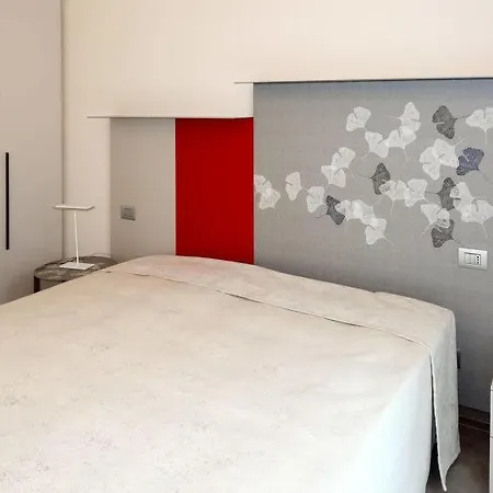 Sleeps 7 Pool Air Con Wifi Nyaraló Corradi